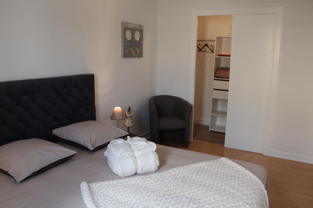 Apart'Hotel Les Floralies Roanne Room photo
